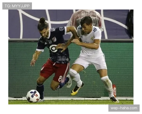 庆祝过度何时算犯规？解析裁判如何判罚庆祝违规