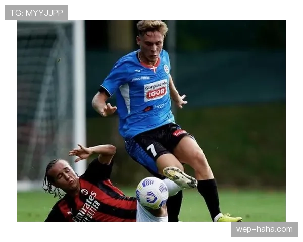 米兰防守稳定性不足问题持续加剧，对竞争格局及赛季走势构成制约