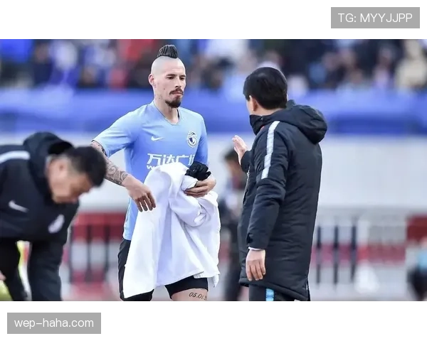 本赛季接管中场直塞撕开后防与上季组织相异